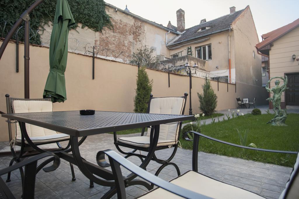 Hotel Casa Timpuri Vechi Sibiu Exterior foto